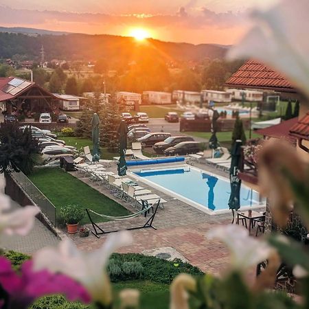 Nemeth Resort โซวาตา ภายนอก รูปภาพ