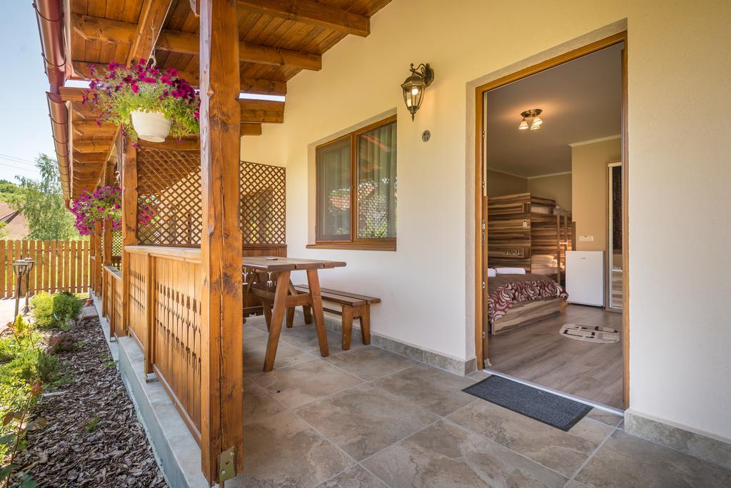 Nemeth Resort โซวาตา ภายนอก รูปภาพ