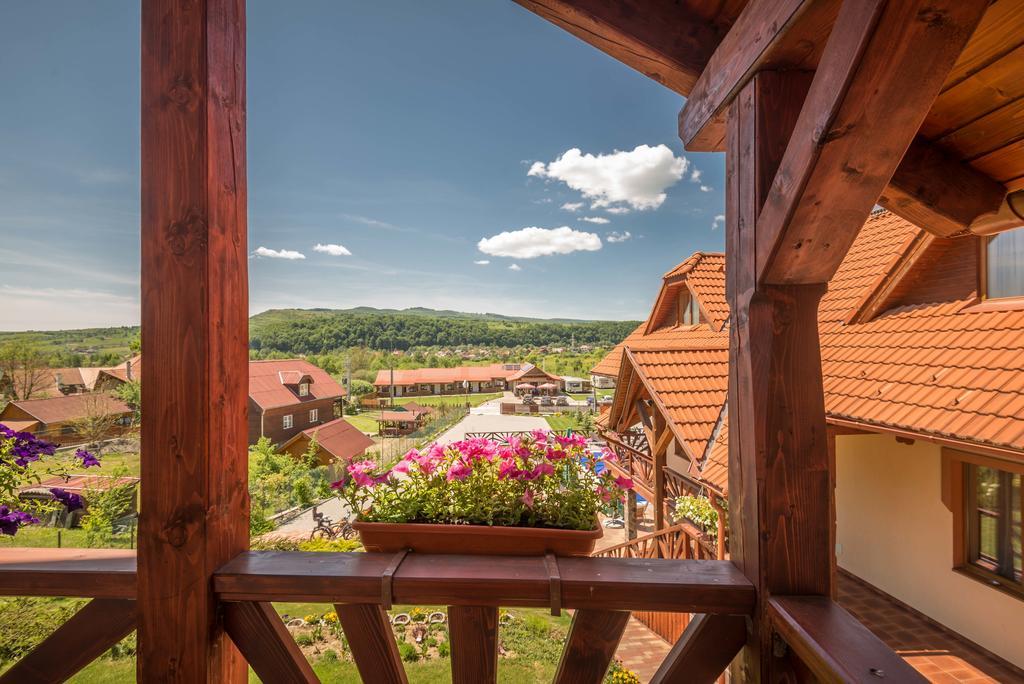 Nemeth Resort โซวาตา ภายนอก รูปภาพ